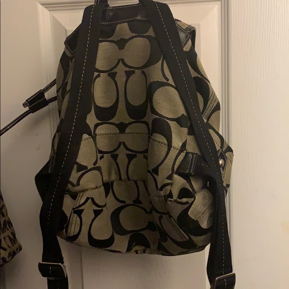 Coach backpack - Picture 2 of 3